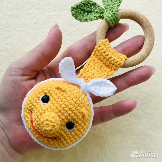 Вязаные погремушки