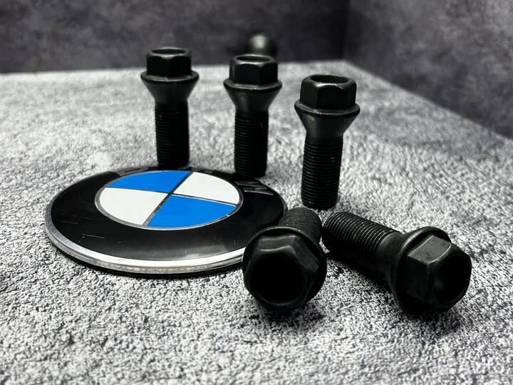 Болты bmw черные