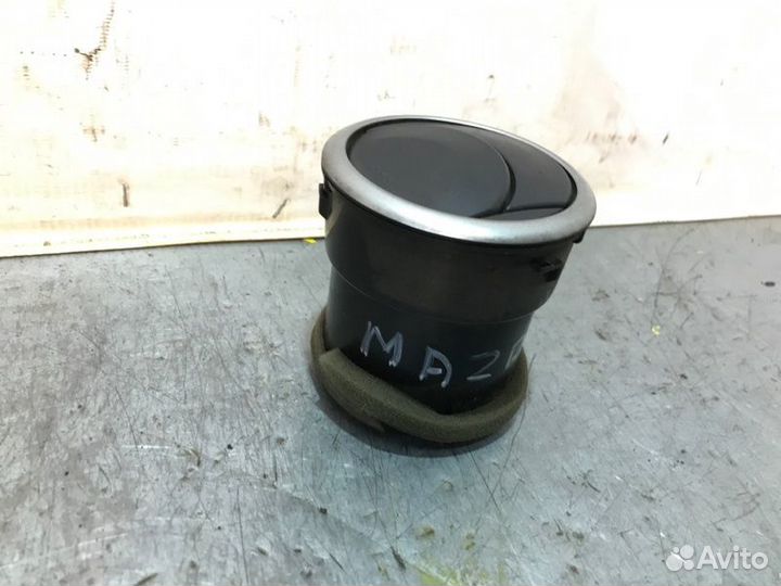 Дефлектор воздушный Mazda 3 седан BK Z6 2008