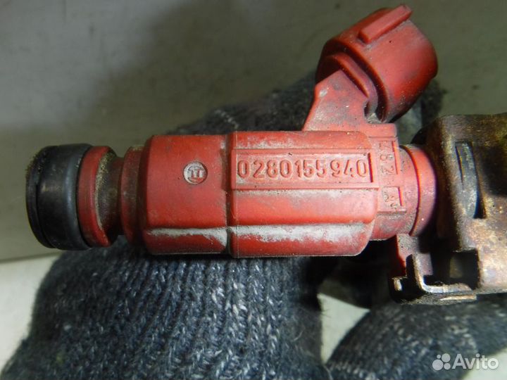 Форсунка топливная Nissan Primera P12