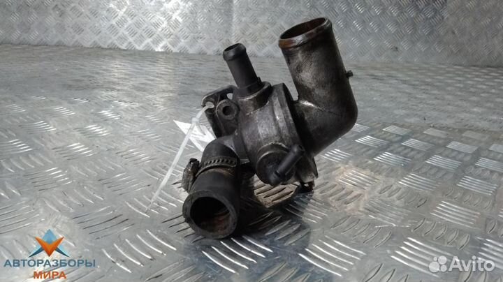 Корпус термостата Chrysler Voyager 4 рест. 2005