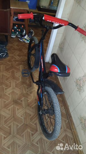 Детский велосипед