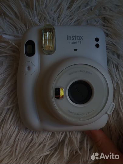 Instax mini 11 белый