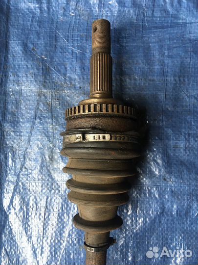 Для Nissan Primera P11 1.6L GA16 привод правый