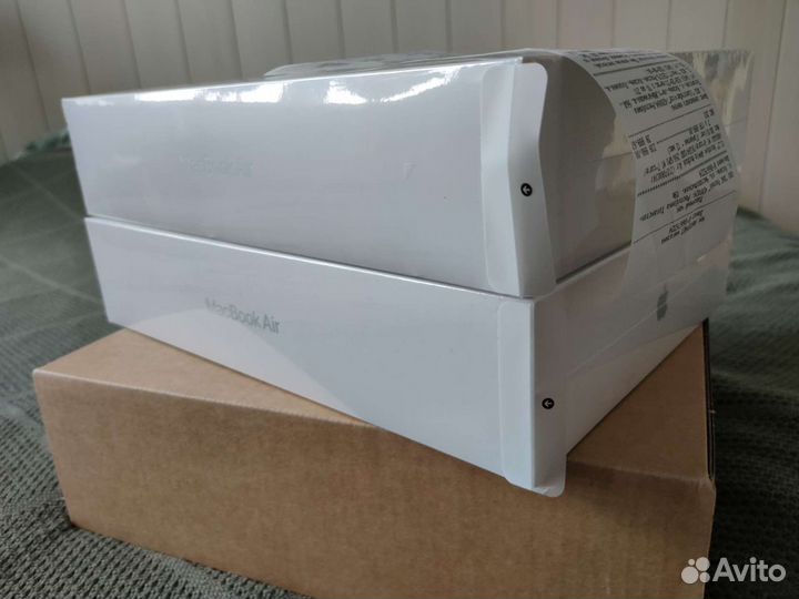 Macbook Air M1 16gb 256gb. Новый. Рст