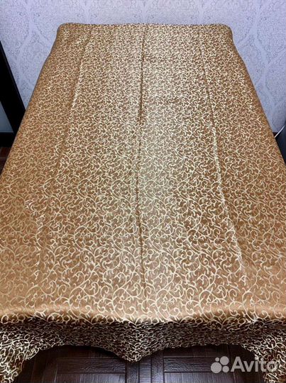 Скатерть Жаккард Новая 180/140