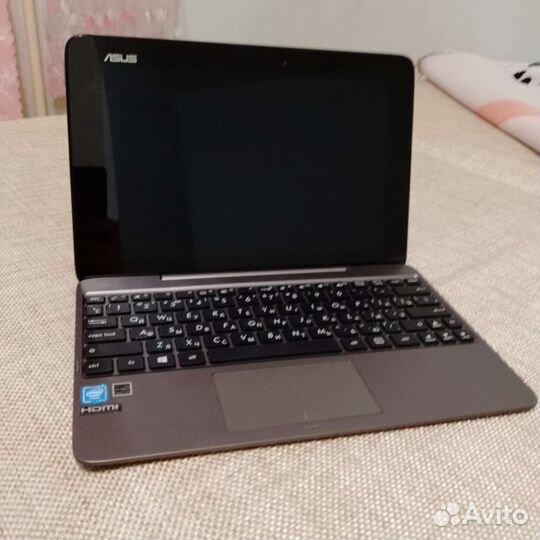 Нетбук Asus