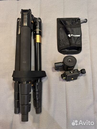 Fujimi FT55A Штатив с головой