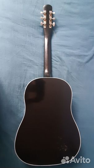 Акустическая гитара. Россия