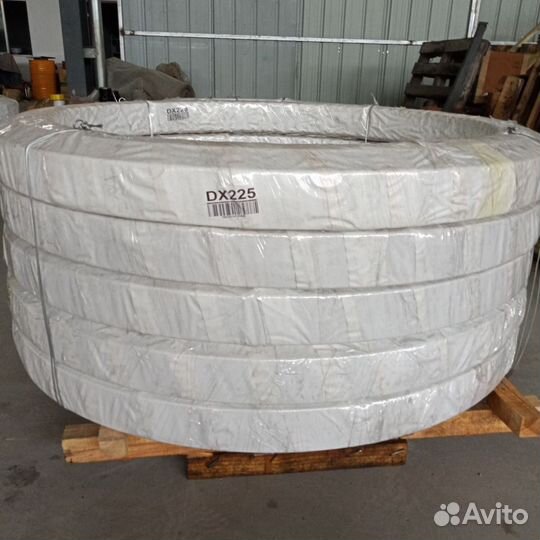 Опорно поворотный круг Doosan DX225