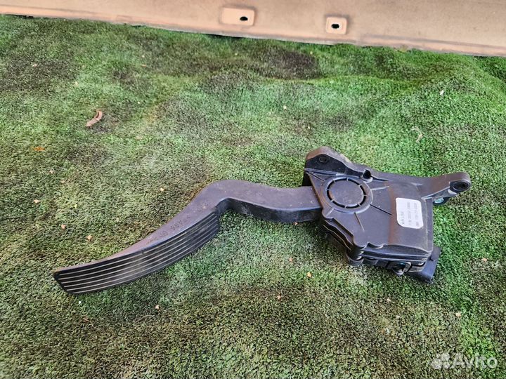 Педаль газа SsangYong Actyon New Актион 2