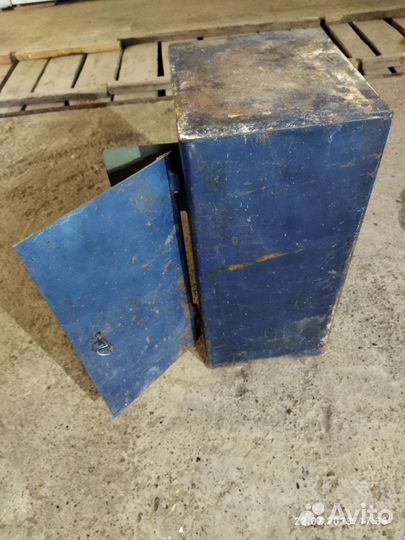 Сейф металлический бу