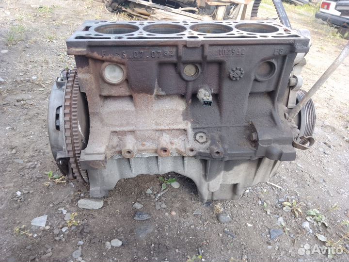 Блок двс renault логен 1.4