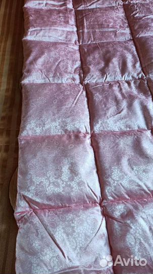 Одеяло пуховое