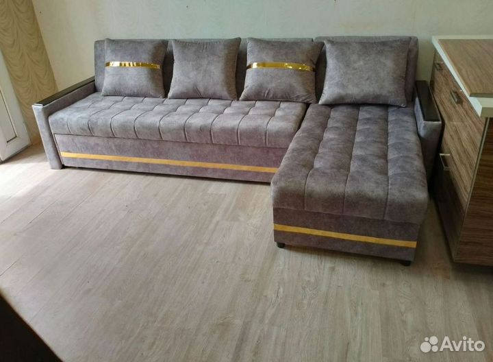 Угловые диваны в наличии не б/у