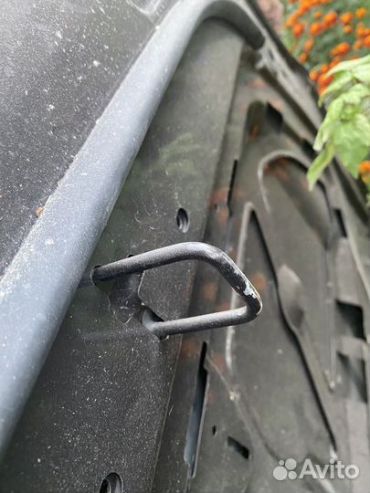 Капот LADA vesta