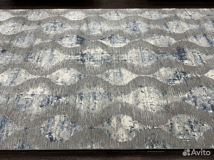 Ковер новый 1.6х4 современный