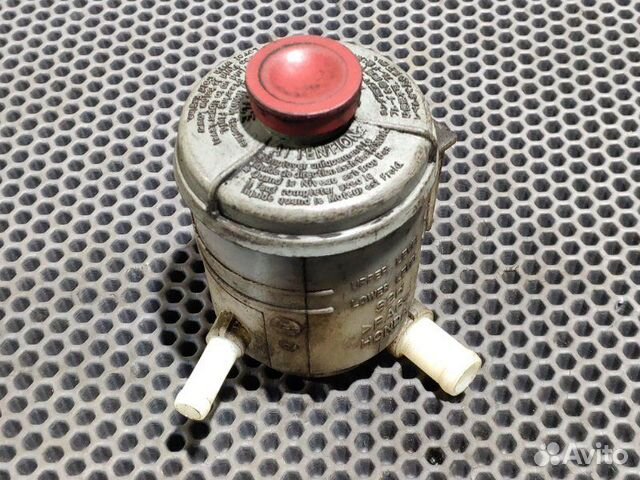 Бачок гидроусилителя гур