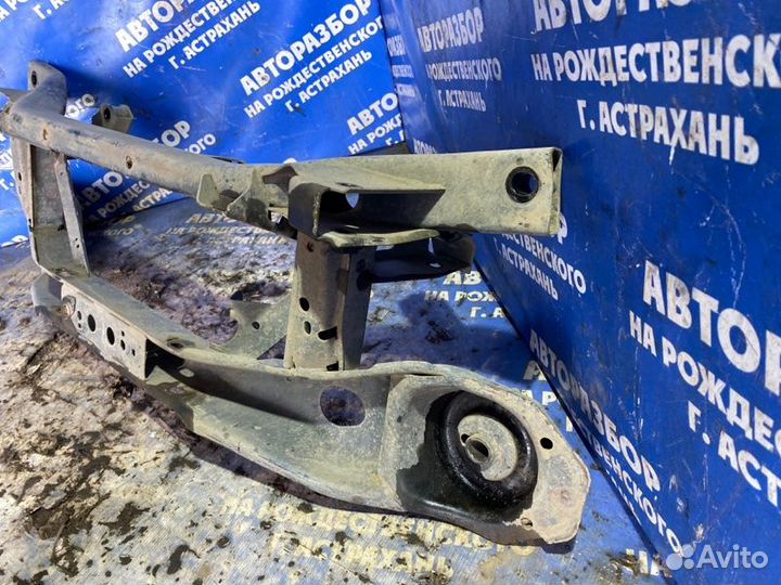 Задний подрамник Ford Focus 3 седан 2012