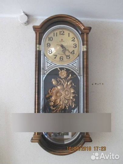 Продам часы настенные