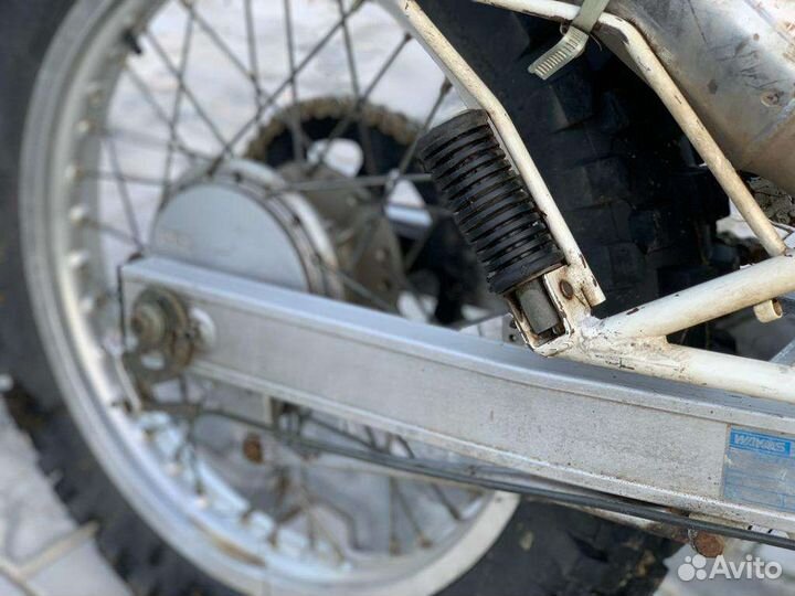 Suzuki Djebel 200