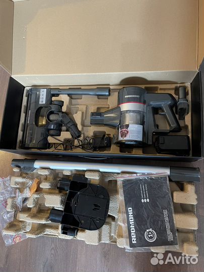 Пылесос redmond