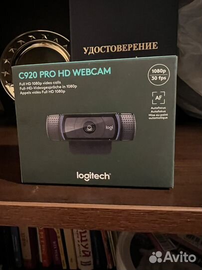 Веб-камера Logitech