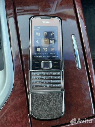 Телефон Nokia 8800