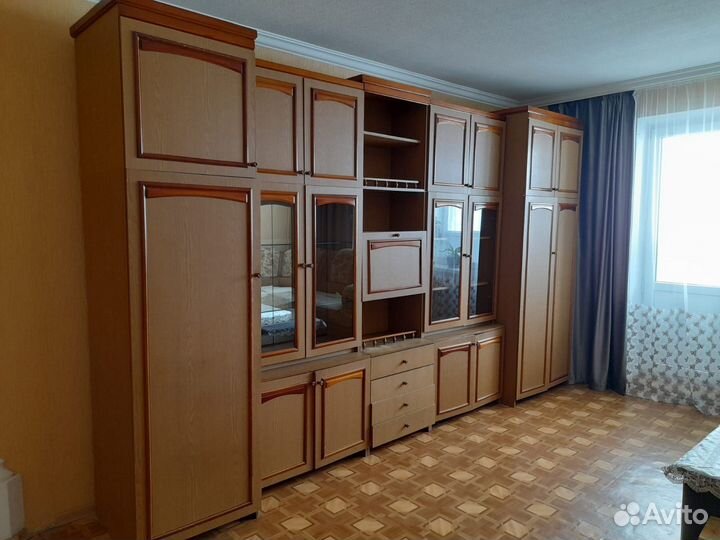 Стенка в гостиную бу