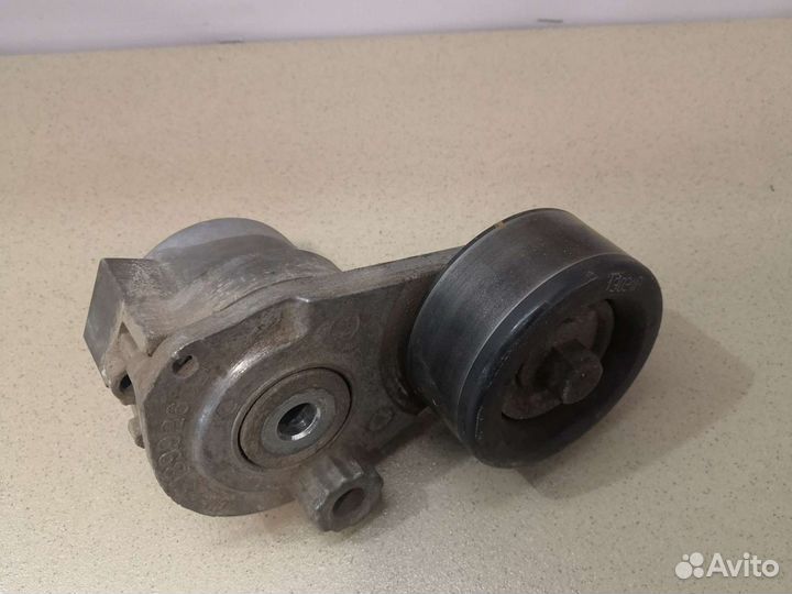 Chevrolet Cruze Натяжитель в сборе с роликом