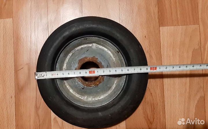 Колесо для садовой тачки бу