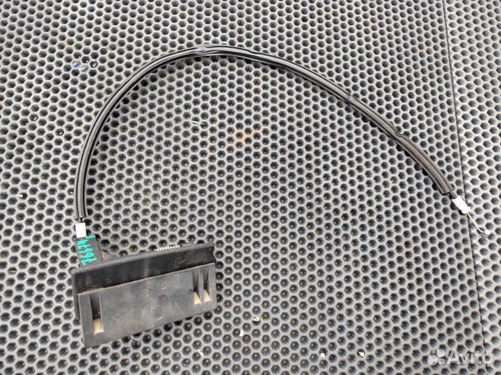 Ручка двери багажника Nissan Pathfinder