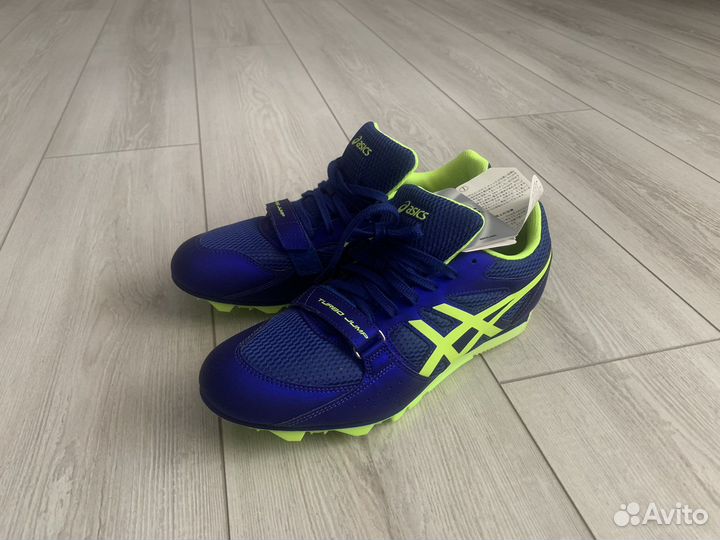 Шиповки asics