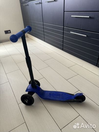 Самокат трехколесный складной