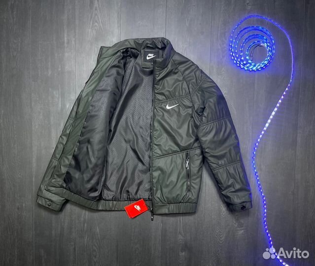 Куртка Nike (осень)