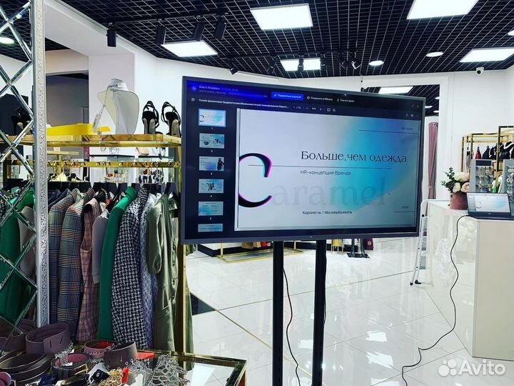 Аренда телевизора 50” 127 см на удобной стойке