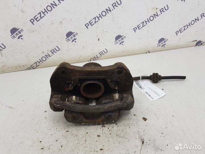 Суппорт тормозной передний правый Opel Insignia