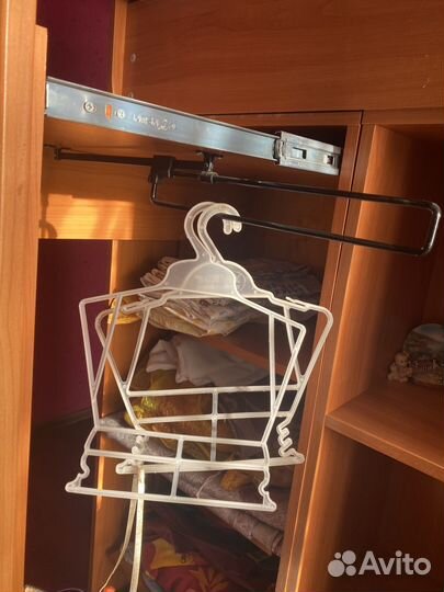 Двухъярусная кровать