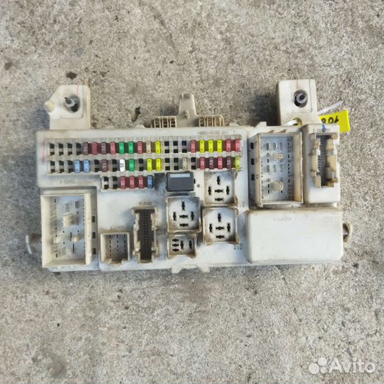 Блок предохранителей Mazda 3 BK