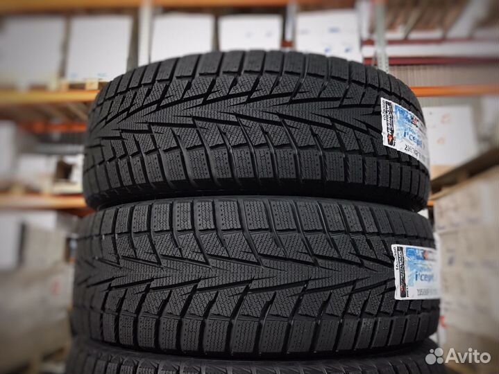 Hankook Winter I'Cept X RW10 255/50 R19 103T