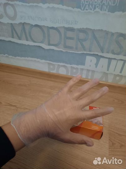 Перчатки виниловые