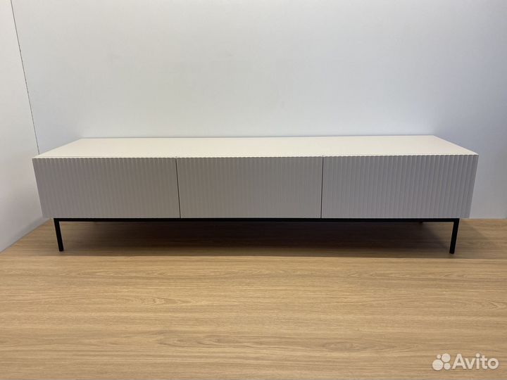 Тумба под тв