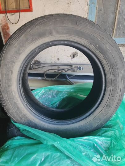 Kumho Road Venture APT KL51 225/65 R17