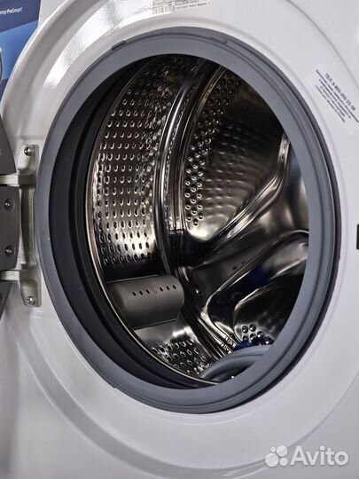 Стиральная машина Beko wsre6H612zawi