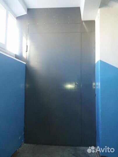 Стальная дверь в кладовку