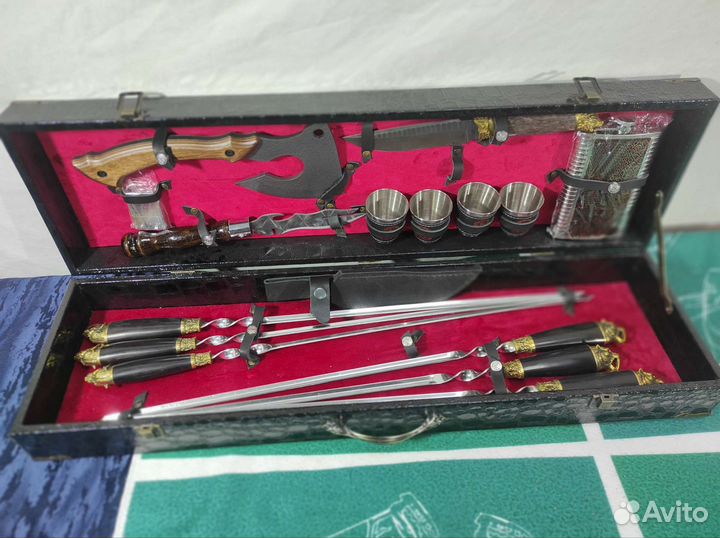 Шашлычный набор подарочный в кейсах шампура