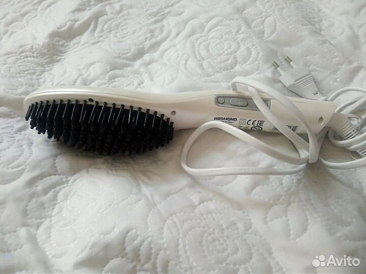 Расческа-выпрямитель redmond