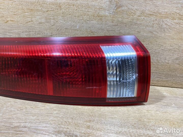 Фонарь задний правый Opel Meriva A Арт. 110122