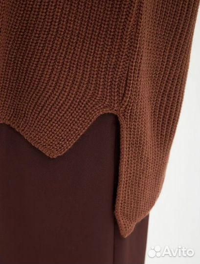 Жилет вязаный трикотажный безрукавка женская