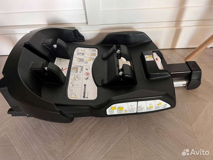 Коляска автокресло doona с базой isofix